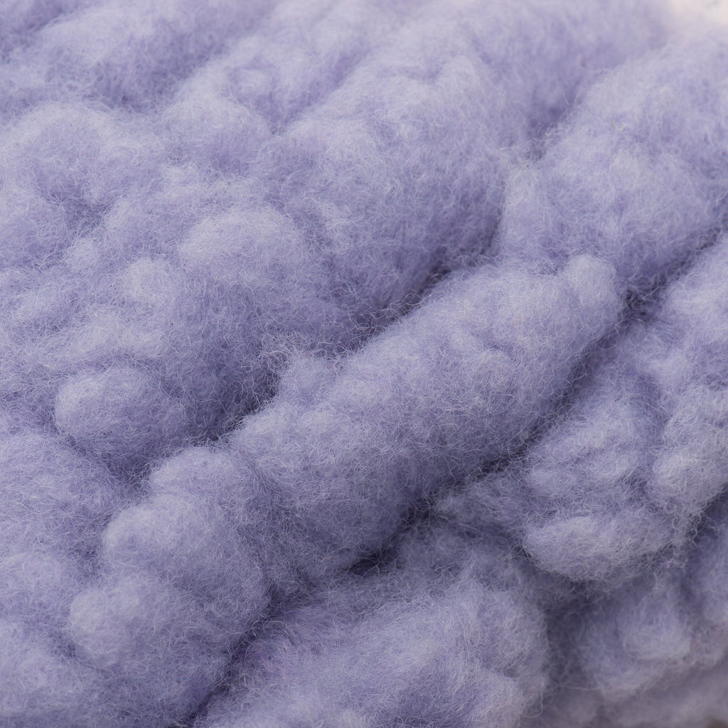 Hueso de Peluche HuggleHug con Spray Calmante de Lavanda – detalle 5 | Pawvora